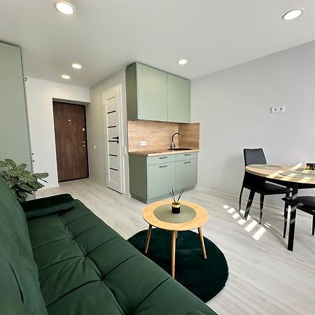 T&J Green Apartments Клайпеда Экстерьер фото